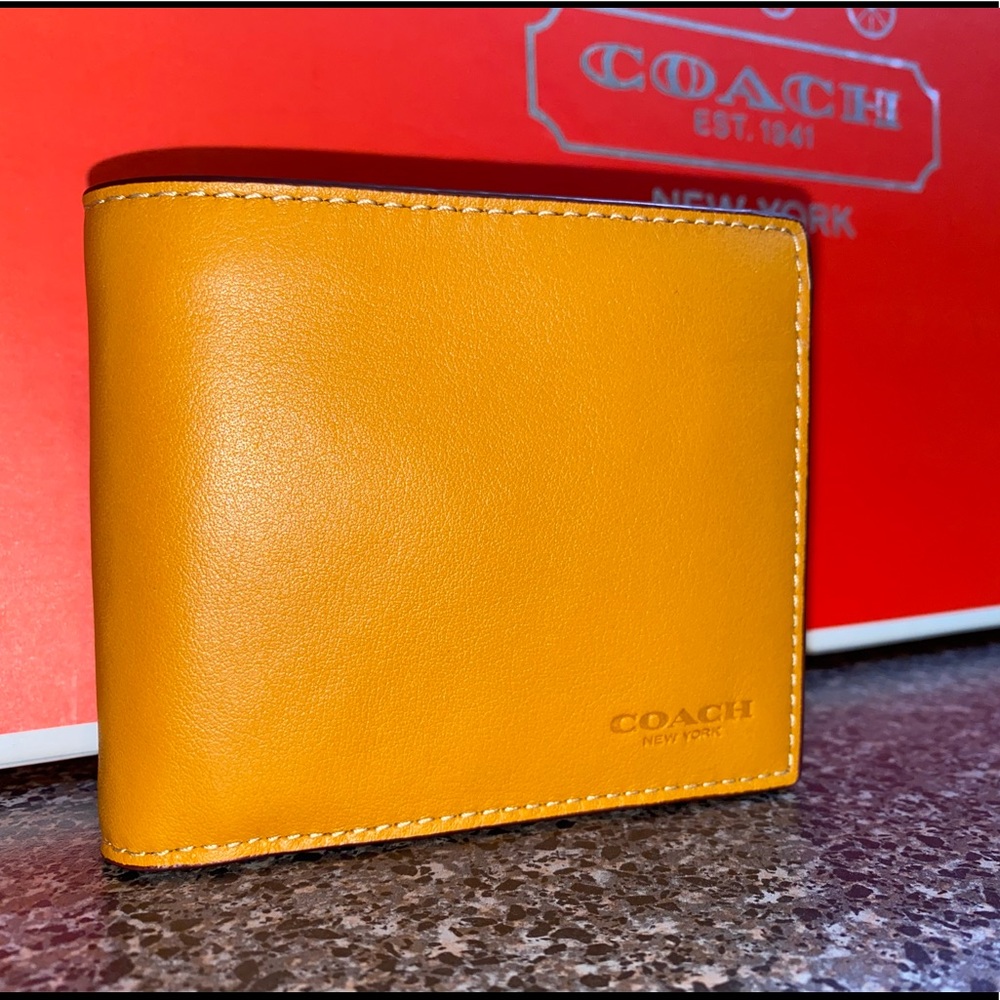 3in1 colorblock man’s coach wallet